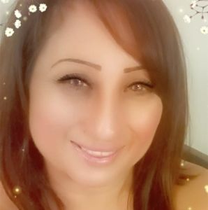 Meet your Posher, Sonia